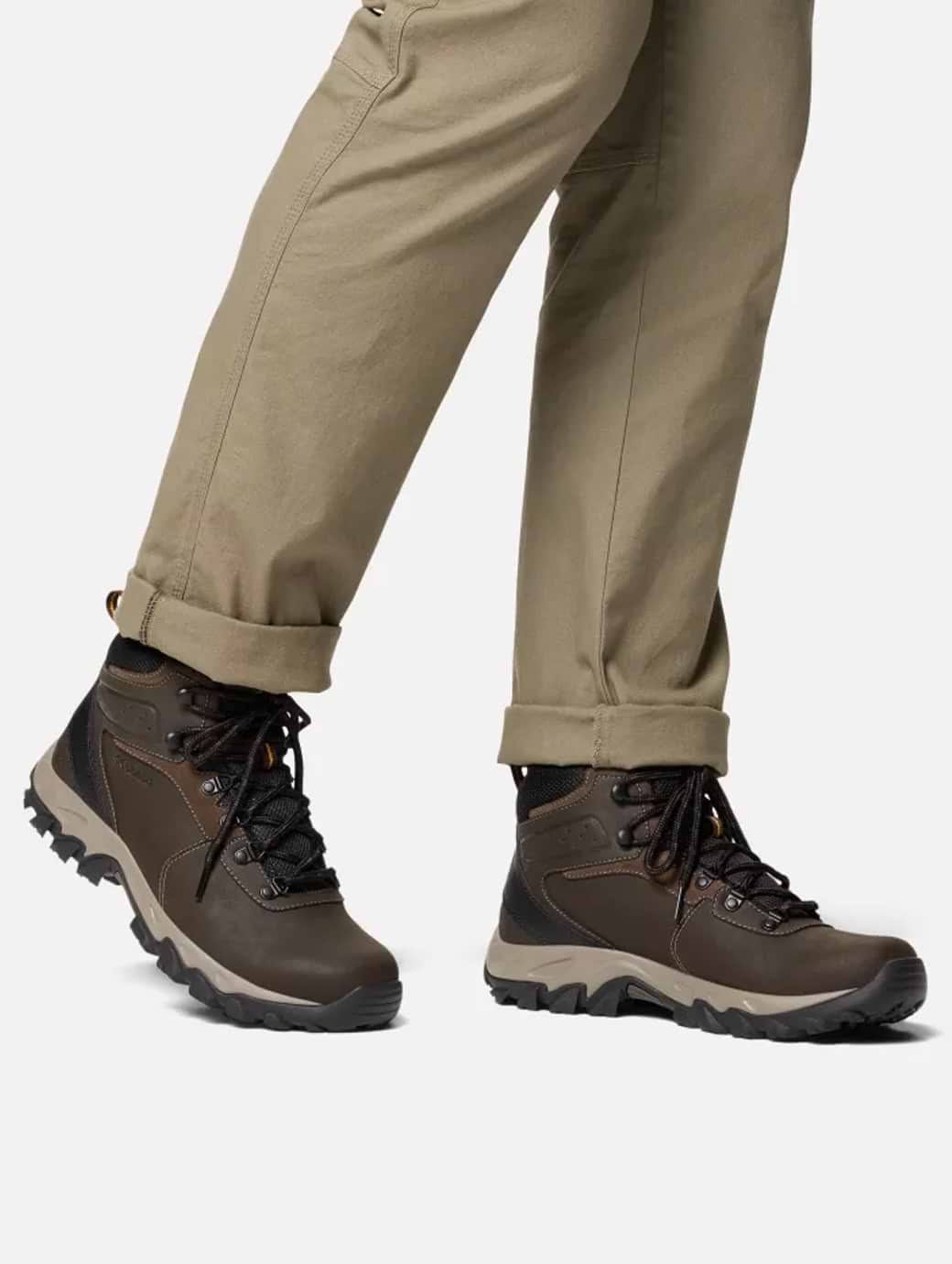Columbia Men s Newton Ridge Plus II Waterproof Cordovan Squash