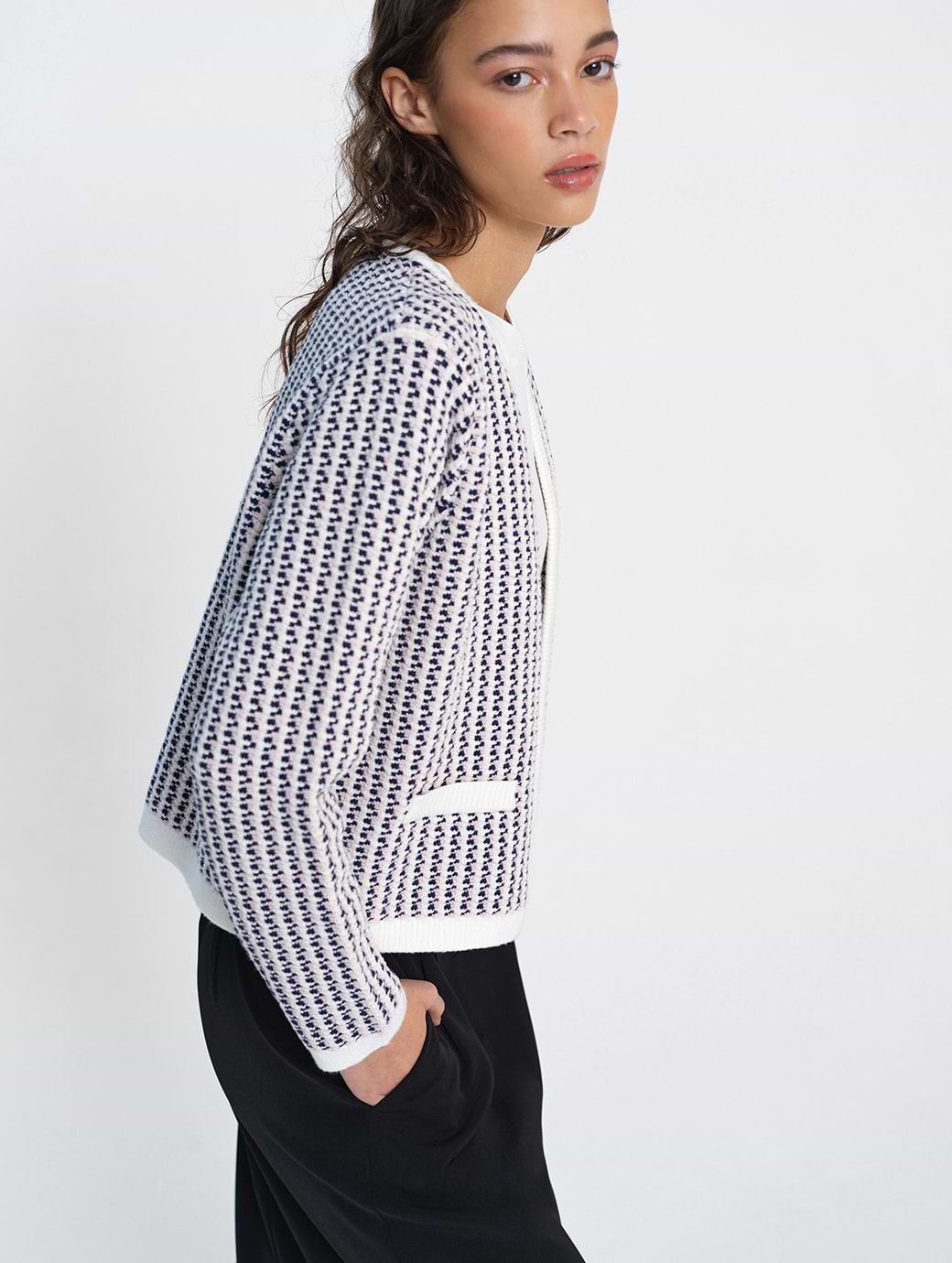 French Connection Women's Noar Textured Knit Cardigan Porcelain Cream Multi