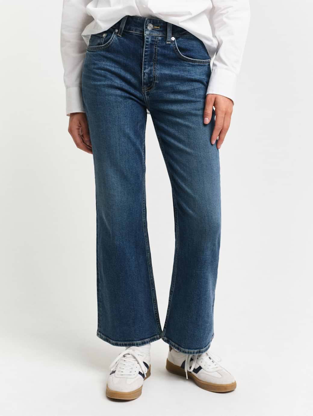 Gant Women's Cropped Kick Flare Denim Jeans Dark Blue Vintage