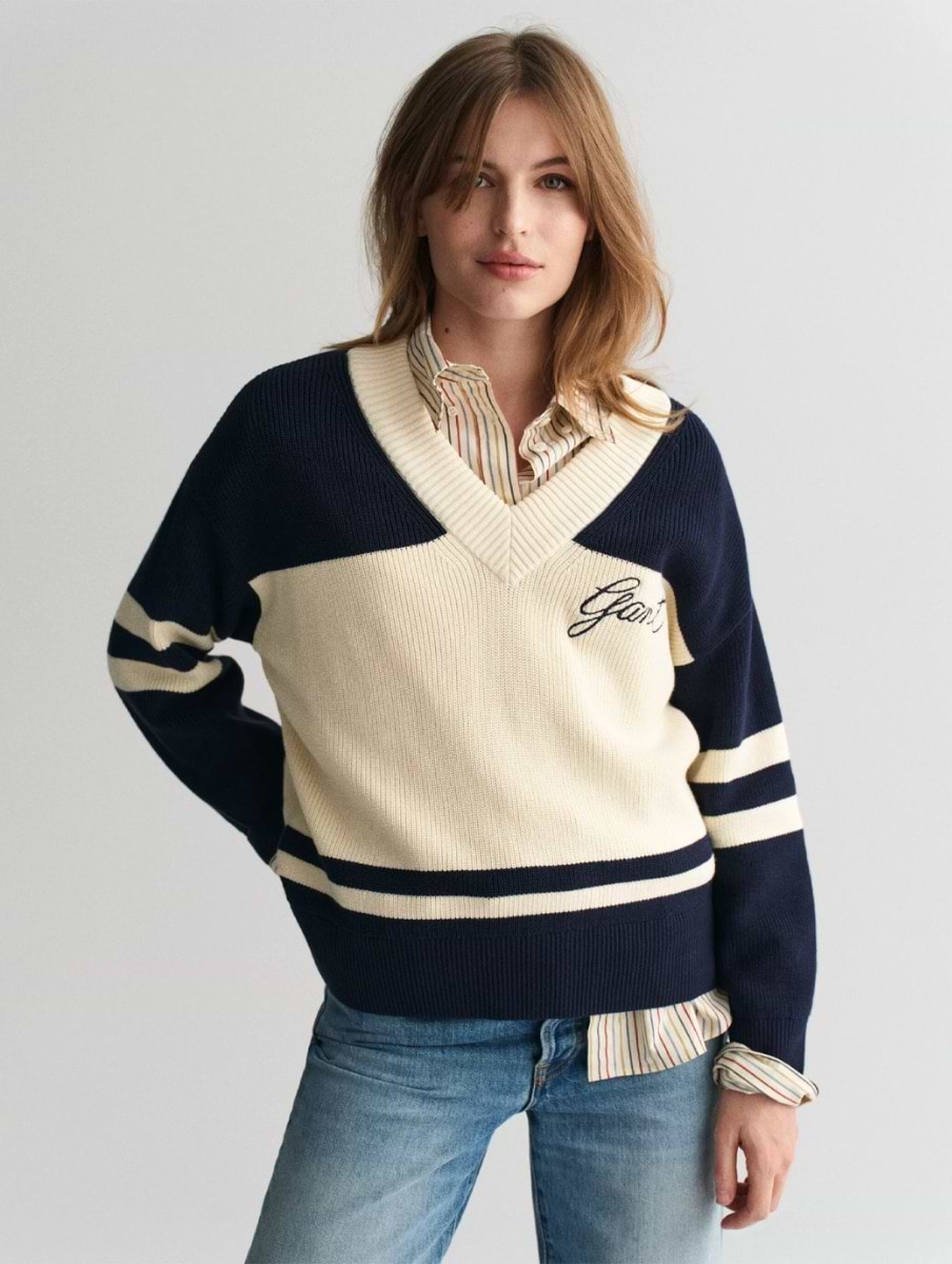 Gant Women s Varsity Cotton V Neck Jumper Evening Blue