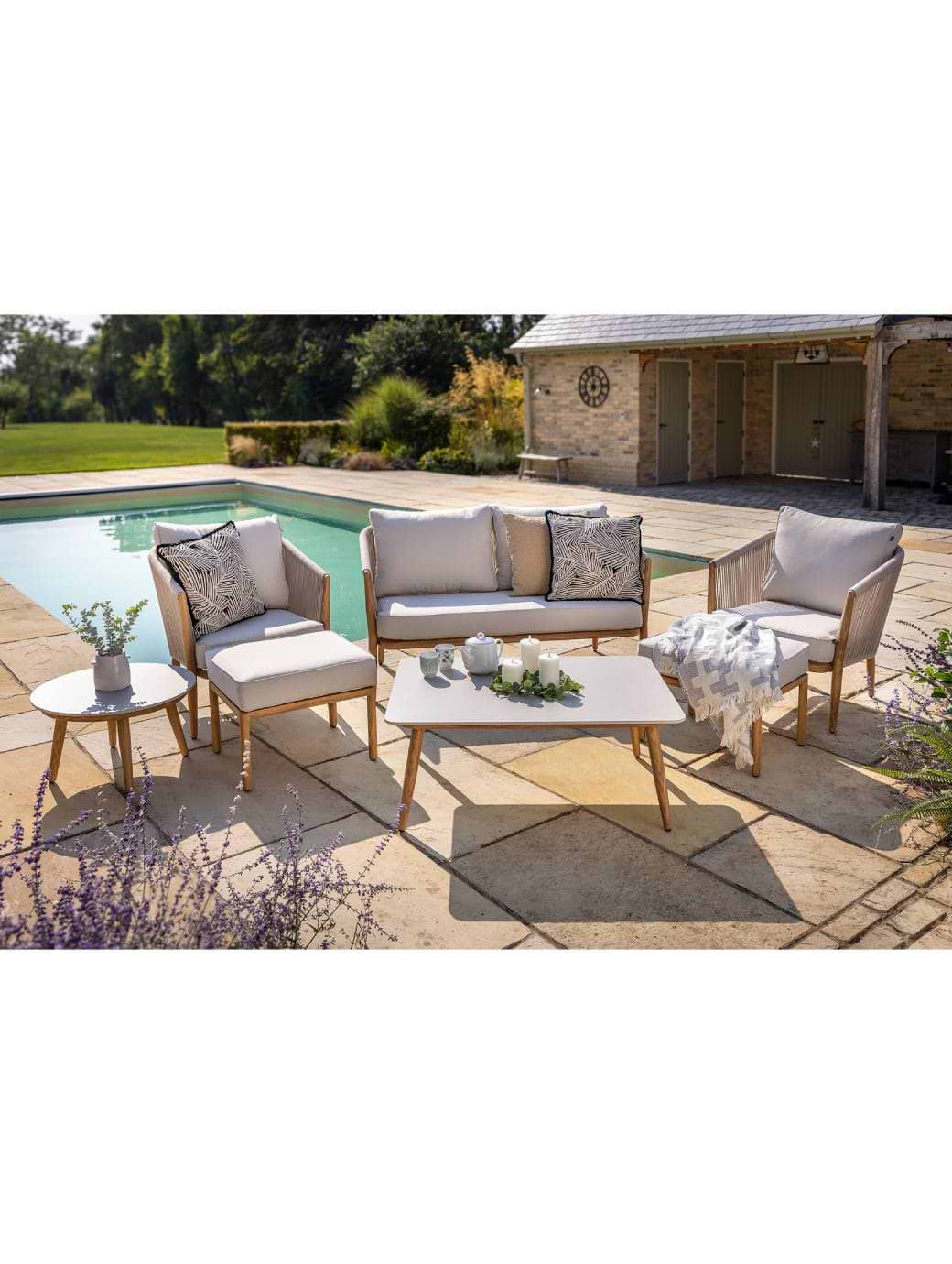 Hartman Portico 2 Seat Lounge Set (Free Side Table)