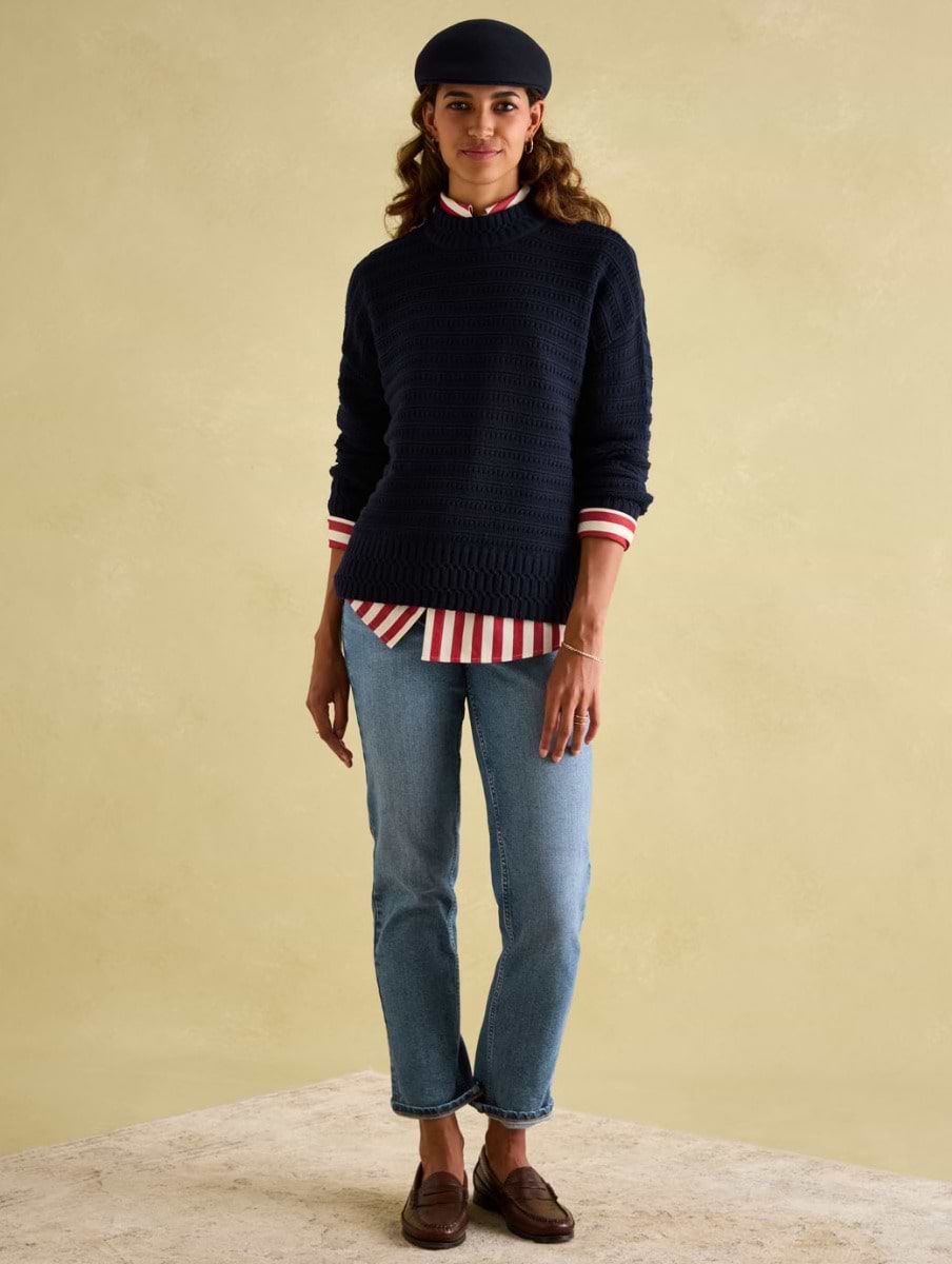 Joules Women s Bernie Crew Neck Textured Jumper Navy