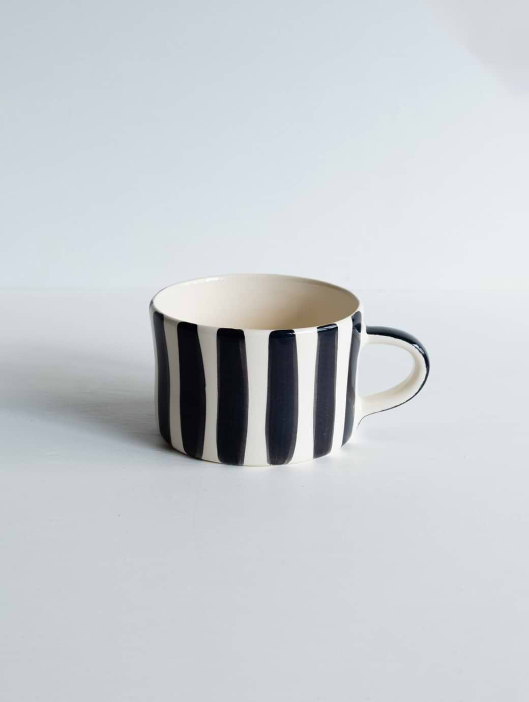 Musango Mug Candy Stripe Graphite