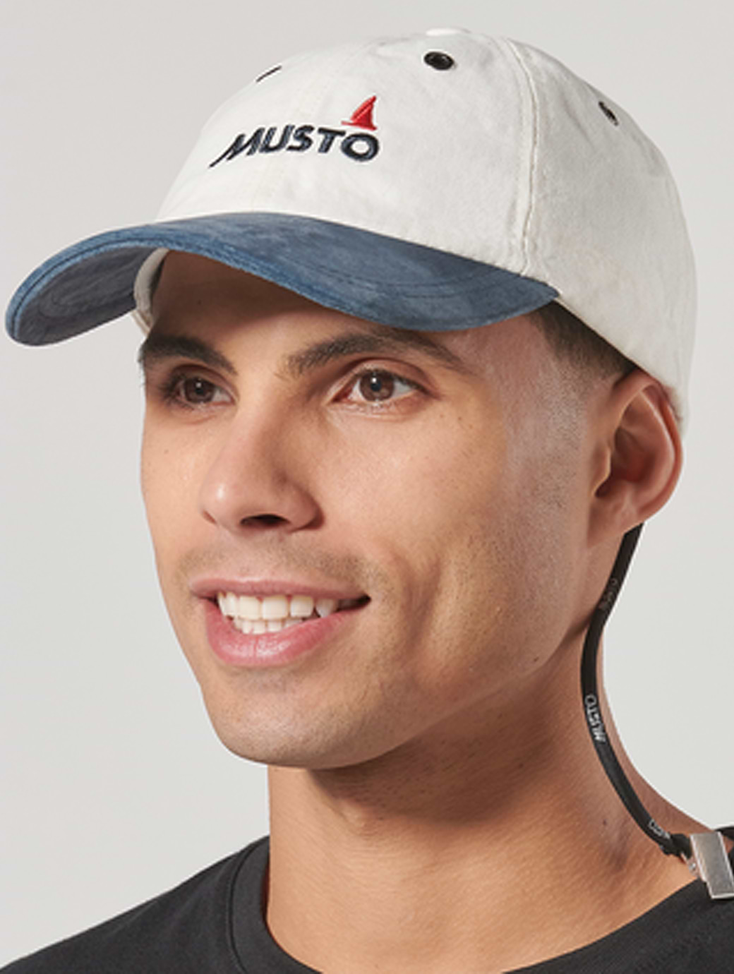 Musto Crew Cap Antique Sail White