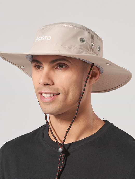 Musto evolution hat clearance