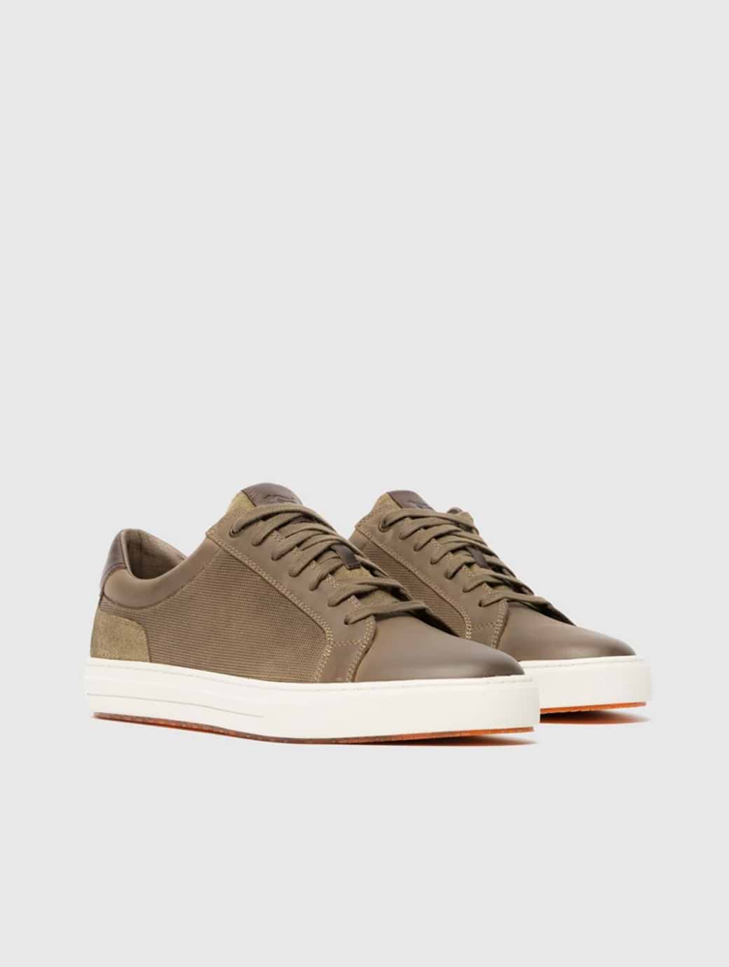 Rodd & Gunn Men's Transit Trainer Sand