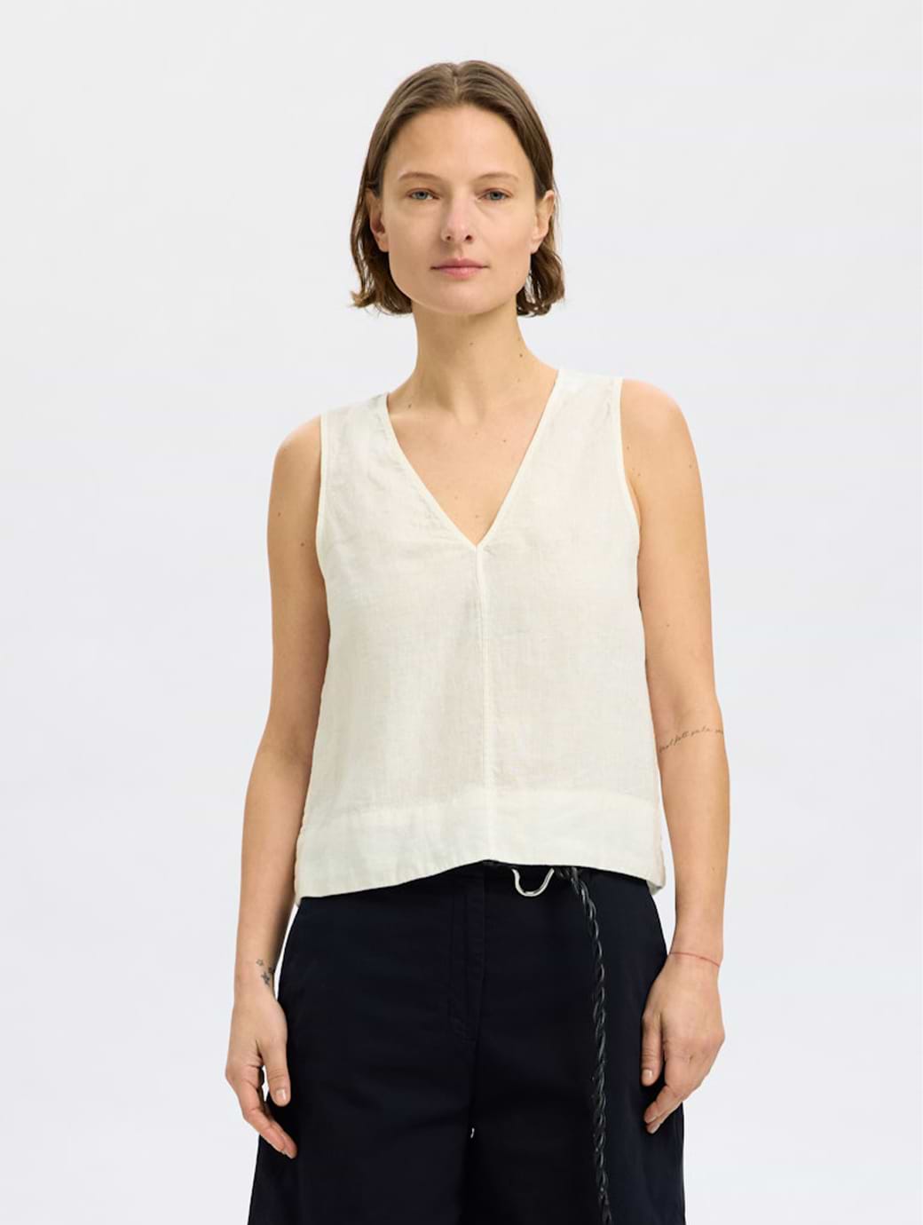 Selected Femme Linna Sleeveless Reversible Linen Top Snow White