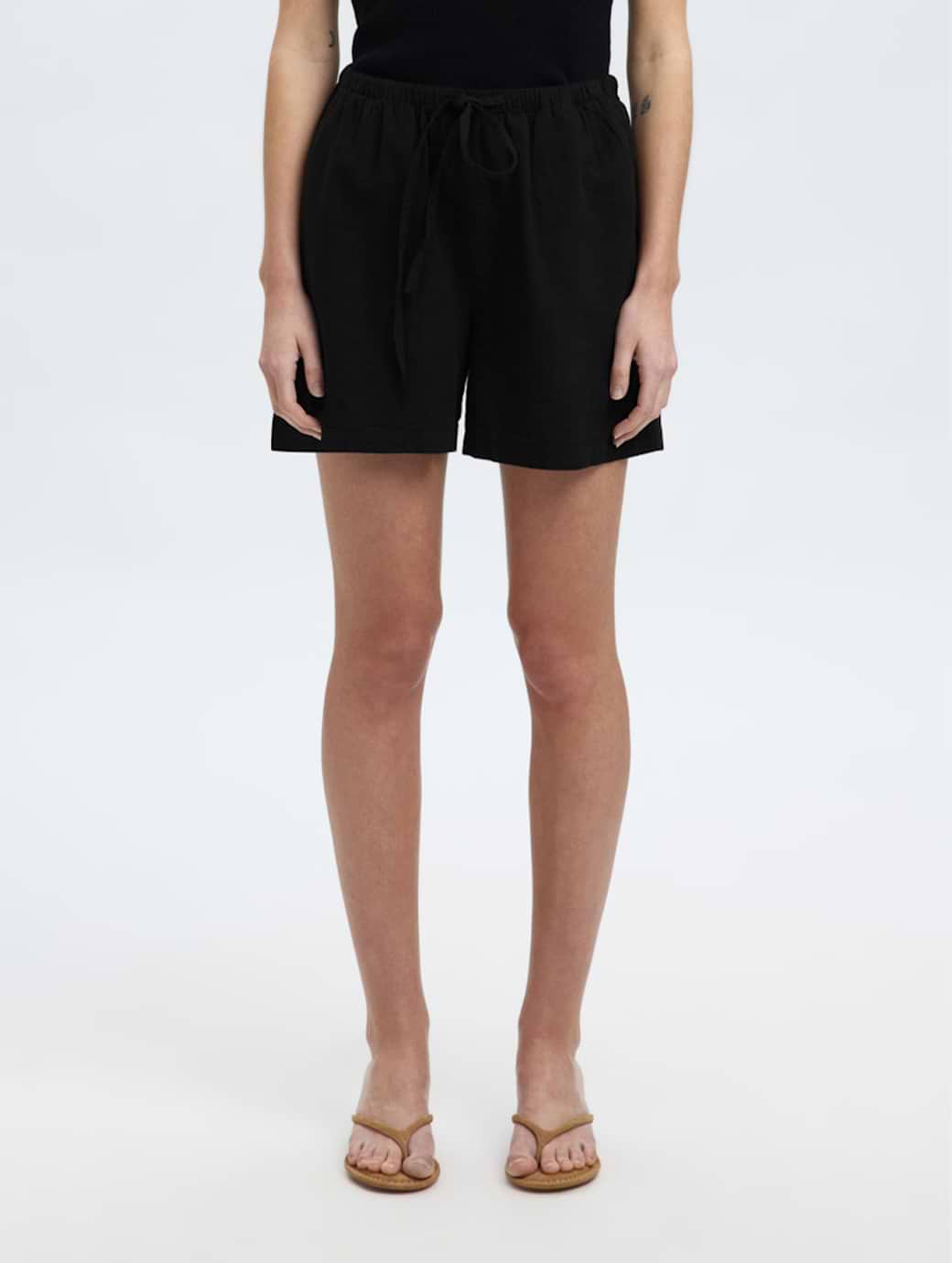 Selected Femme Luisa Midweight String Shorts Black