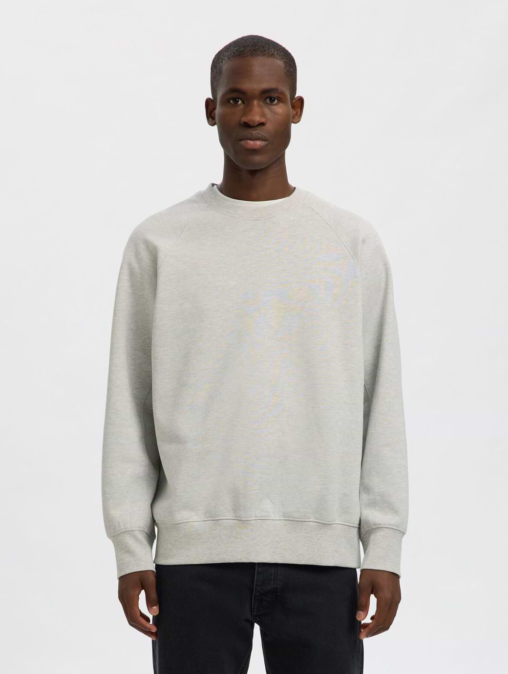 Selected Homme Aron Relaxed Fit Long Sleeve Raglan Sweatshirt Light Grey Melange