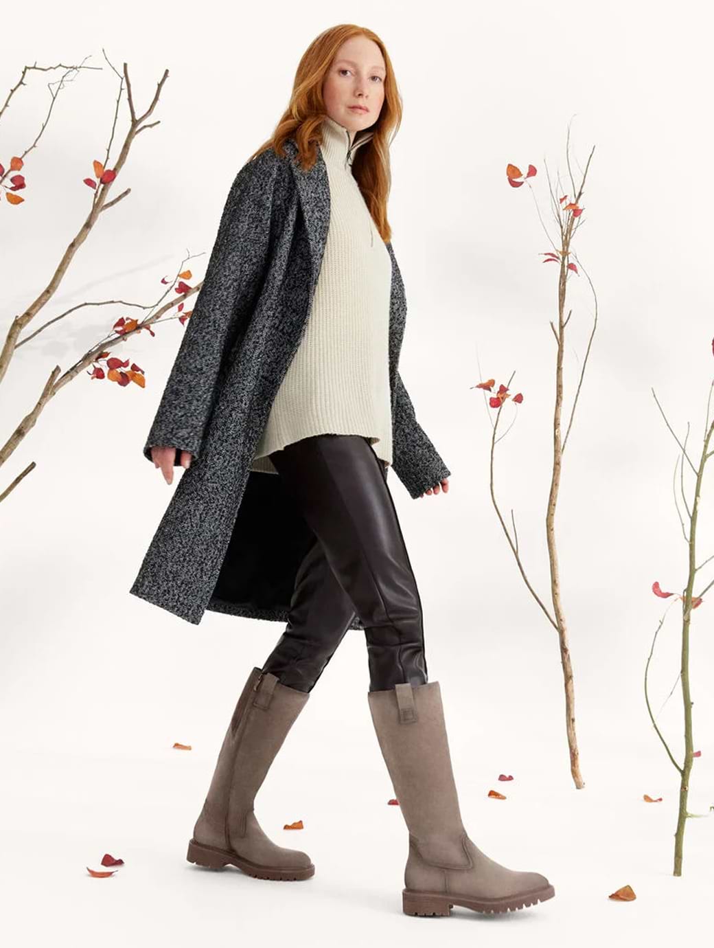 Tamaris Women s Boots Taupe
