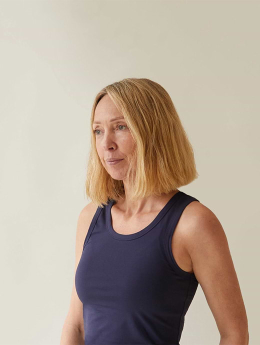Chalk Women's Toni Vest Navy