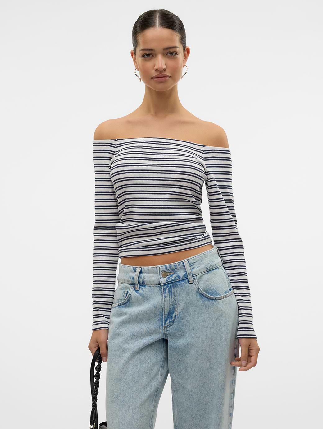 Vero Moda Simi Long Sleeve Off Shoulder Top Cloud Dancer Navy Blazer