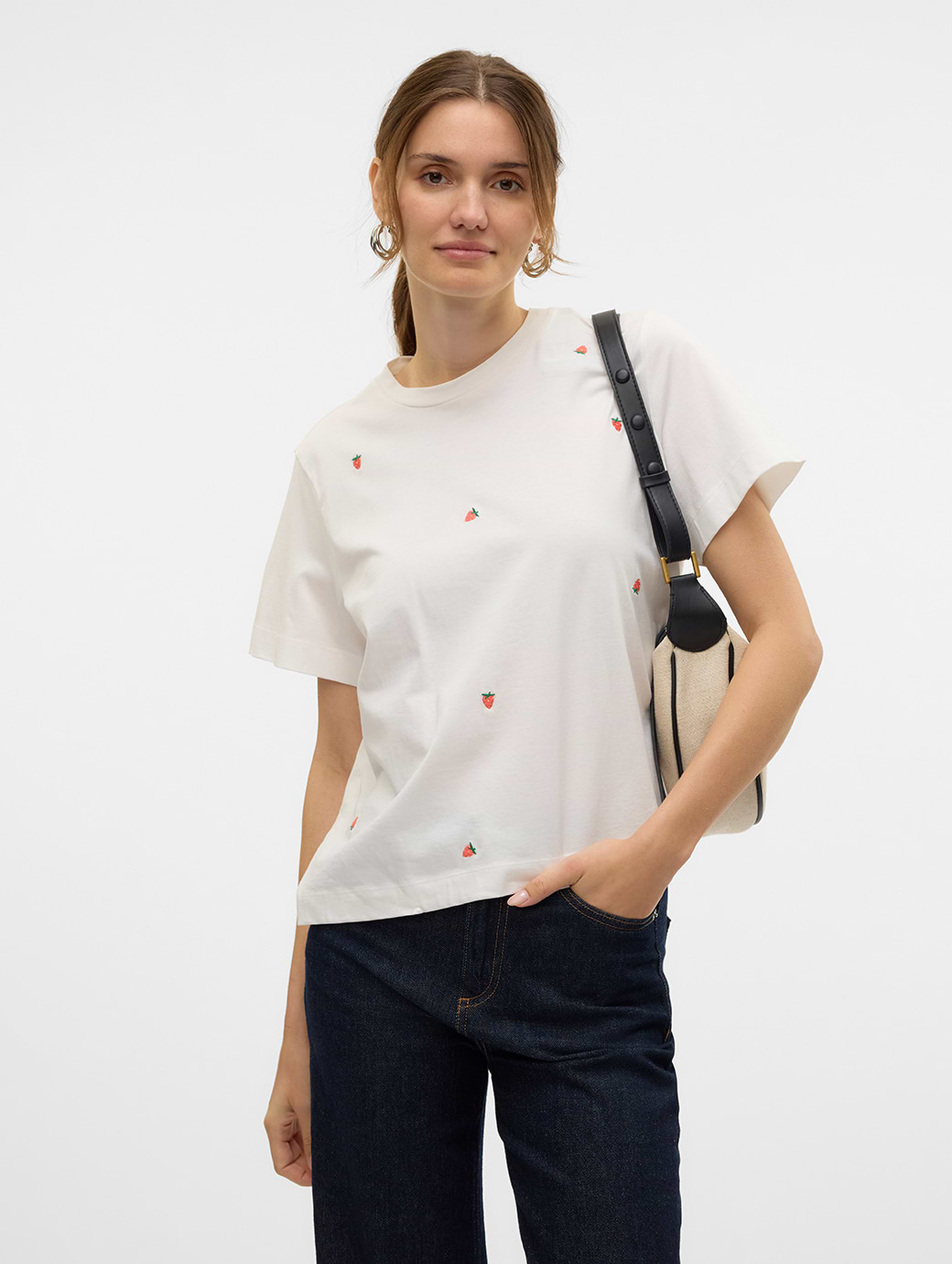 Vero Moda Solvei Mette Short Sleeve Box Top Snow White Strawberries