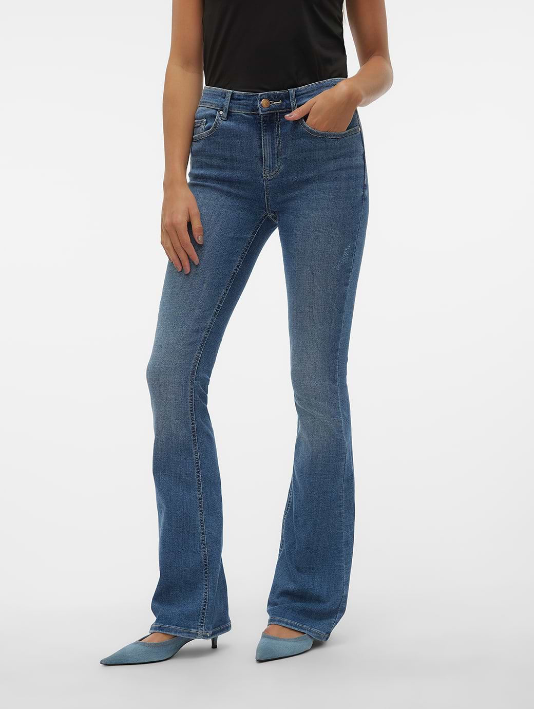 Vero Moda Women's Flash Mid Rise Flared Jeans Medium Blue Denim