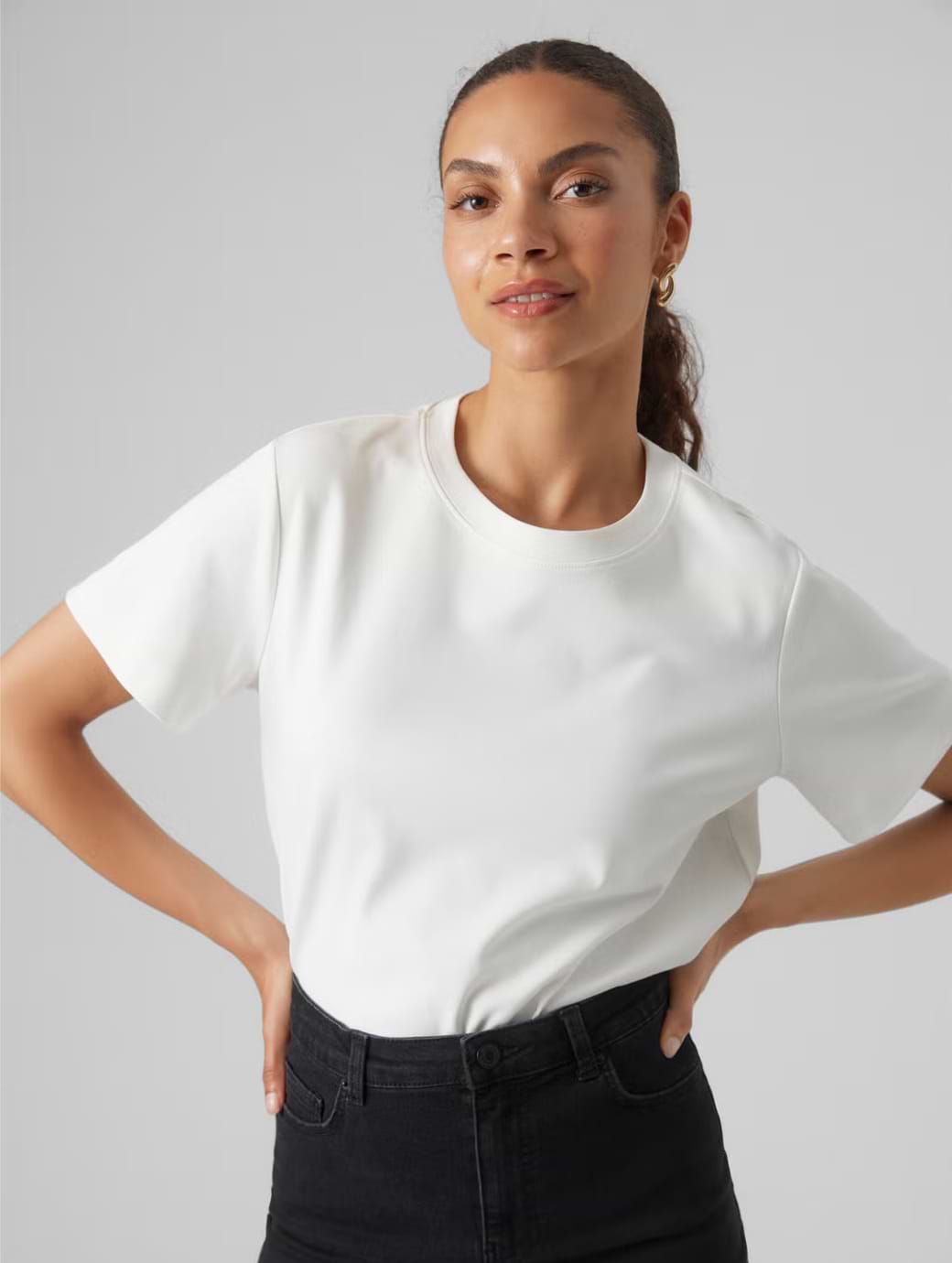 Vero Moda Women's Naima O-Neck Shirt Snow White