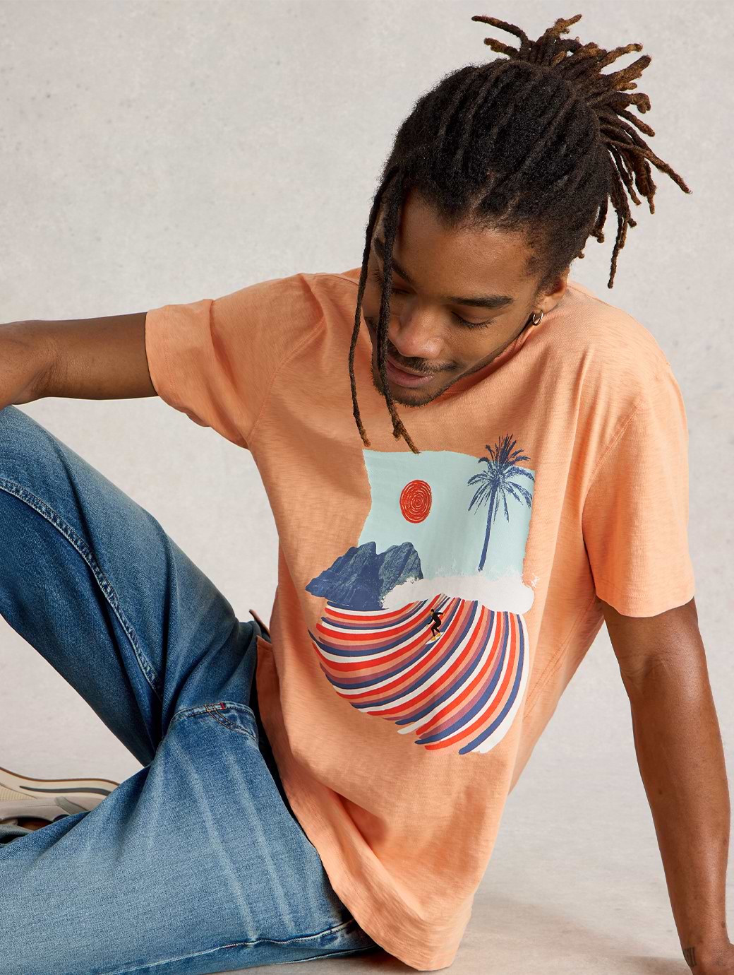 White Stuff Men's Abersoch Surfs Up Graphic Tee Pink Print