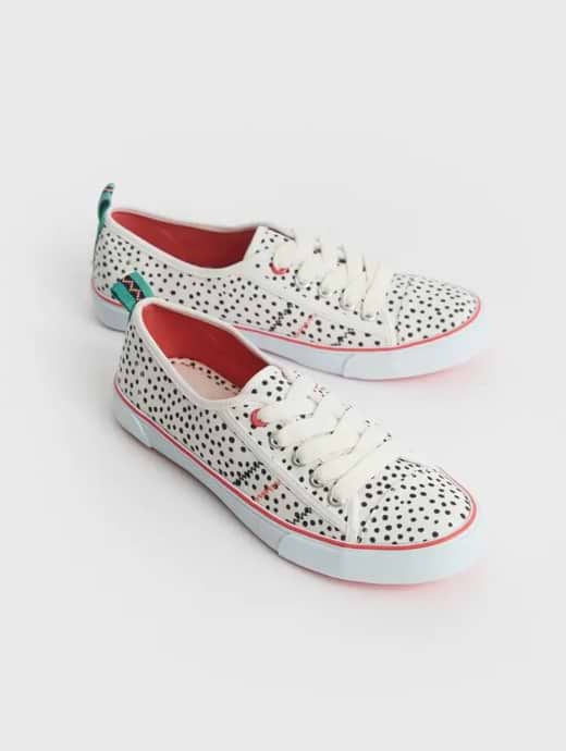 White Stuff Women s Piper Pumps White Print