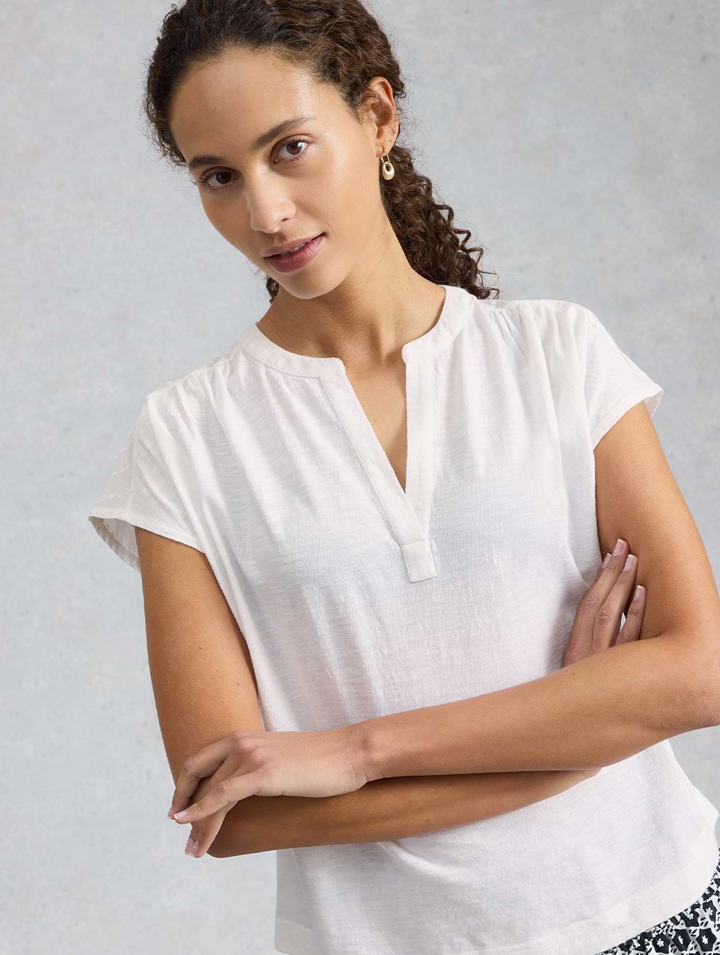 White Stuff Women's Nola Notch Broderie Tee Brilliant White