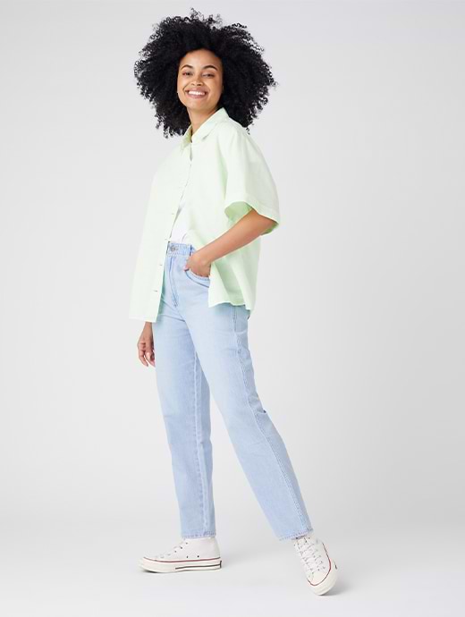 Wrangler Women's Comfy Mom Jeans Ice Ice Baby