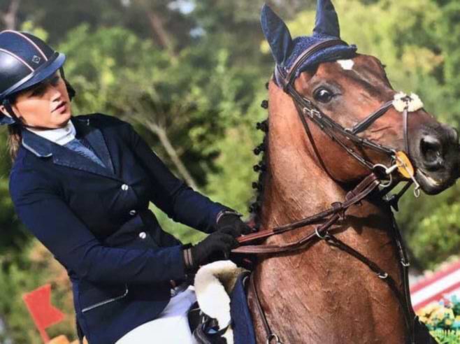 Elle Mccoan Planning for Shows And Advice on Feed
