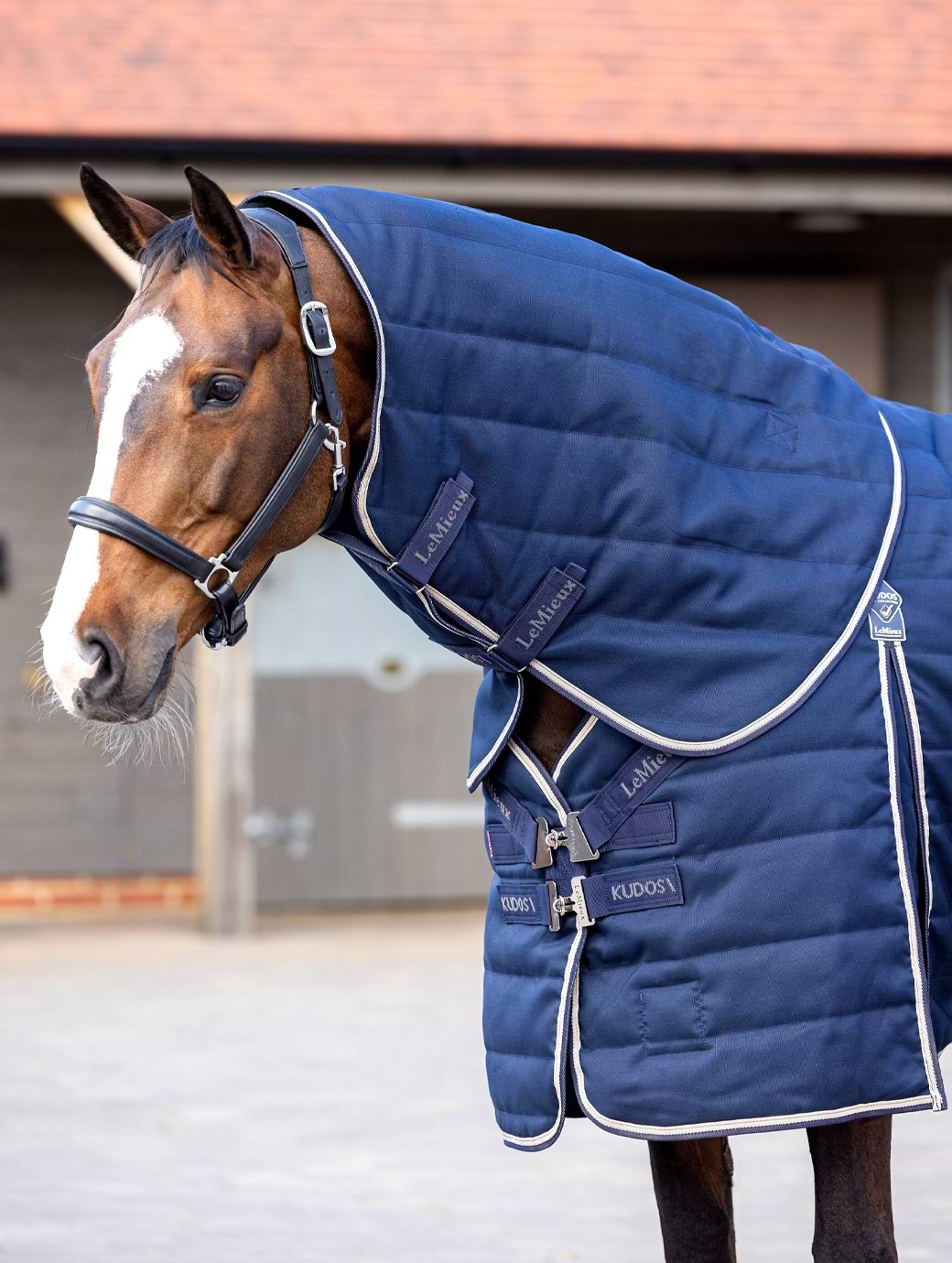 LeMieux Kudos Stable Neck Cover 200g Navy