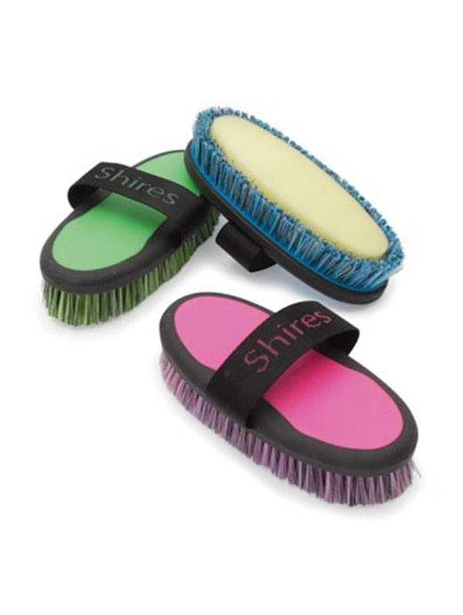 Shires Ezi-Groom Wash Brush