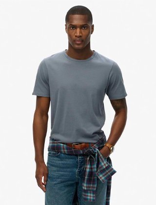 Tops & T-Shirts