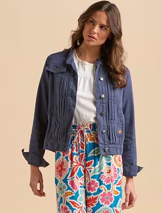 Coats & Jackets