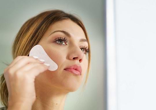 La pierre de Gua Sha ; utilisation et bienfaits