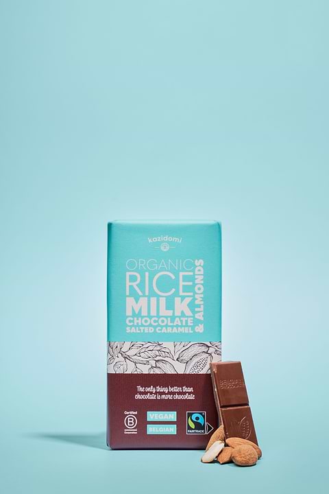 Chocolade Vegan Amandelen en gezouten Karamel Fair Trade THT : 30/09/22