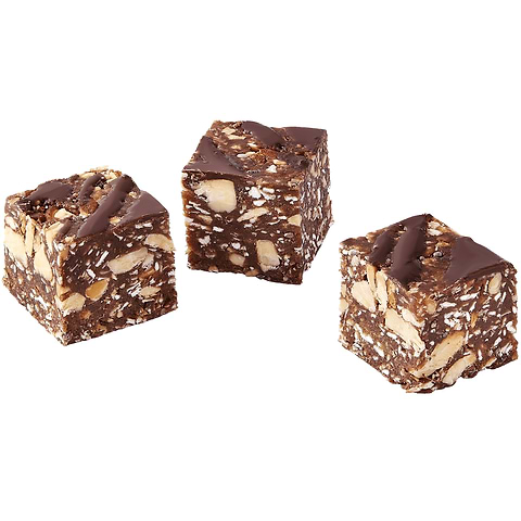 Baghera Cubes Dattes Amandes Choco Avoine