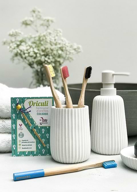 Bamboo Toothbrush Black Biodegradable 1x Organic