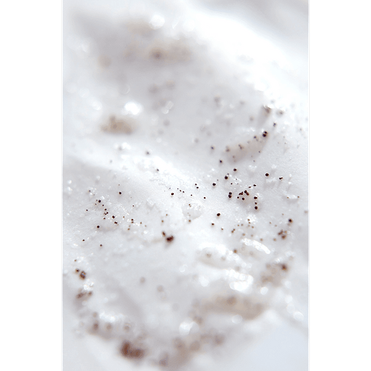 Oil & Milk Exfoliating Scrub 3