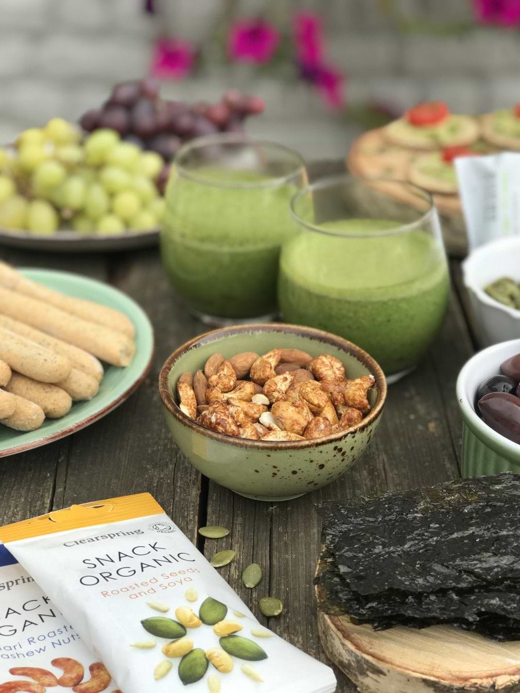 Un apéro sain et léger grâce aux snacks clearspring 