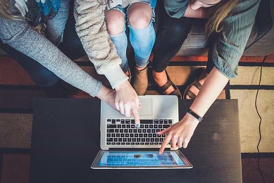 5 advice on how to build a strong influencer strategyimage