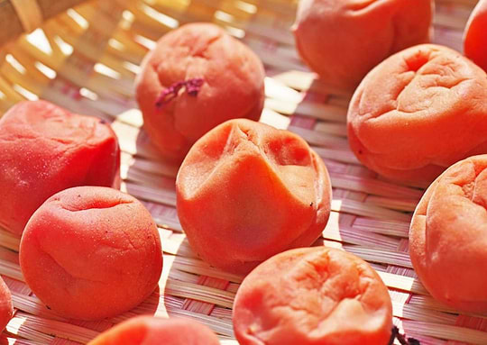 Wat is umeboshi: Voordelen, geschiedenis en gebruik?