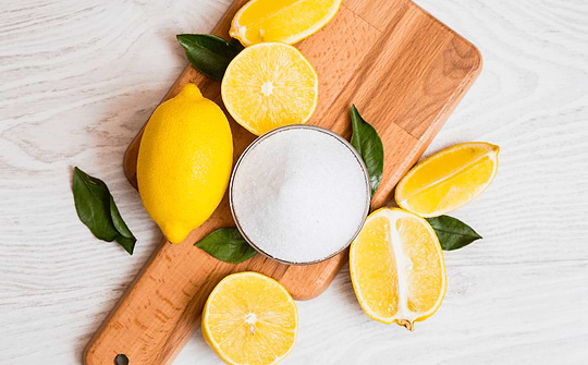 L'acide citrique : votre allié pour un ménage efficace
