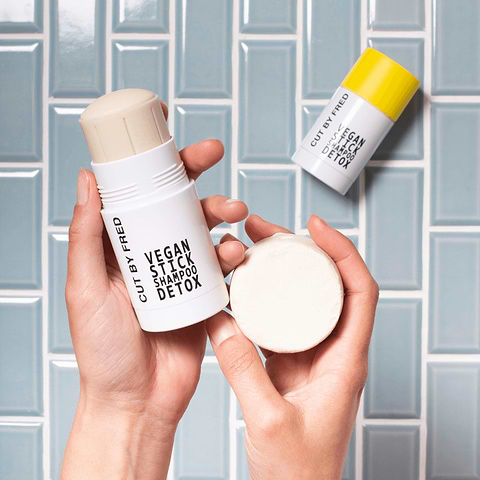 VEGAN STICK DETOX SHAMPOO