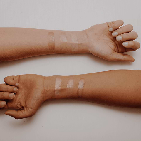 Getinte Gezichtszonnebrandcrème SPF50 Goudkleurig