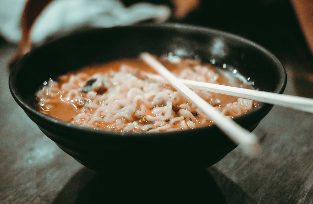 Creamy ramen with coconut milk and mushrooms