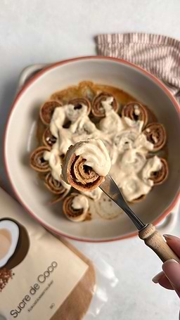 Cinnamon rolls express version wrap