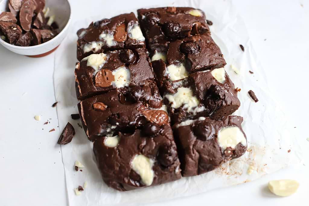 Gâteau anti gaspi aux mini oeufs de Pâques