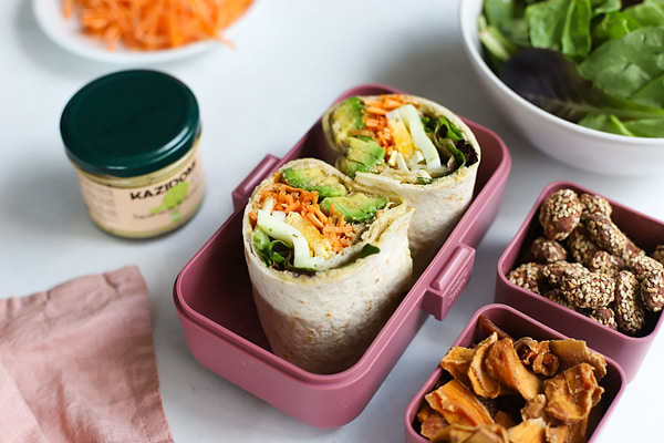 BBQ-eiwraps met romige saladeimage
