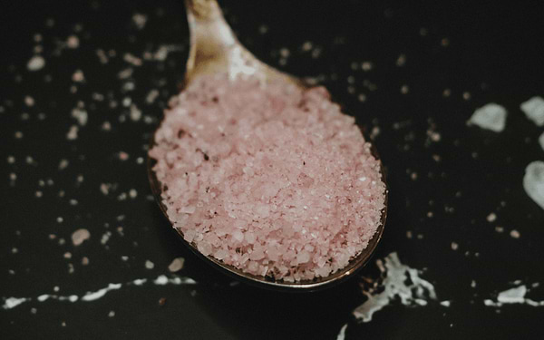 Wat maakt het roze zout uit de Himalaya interessant?image