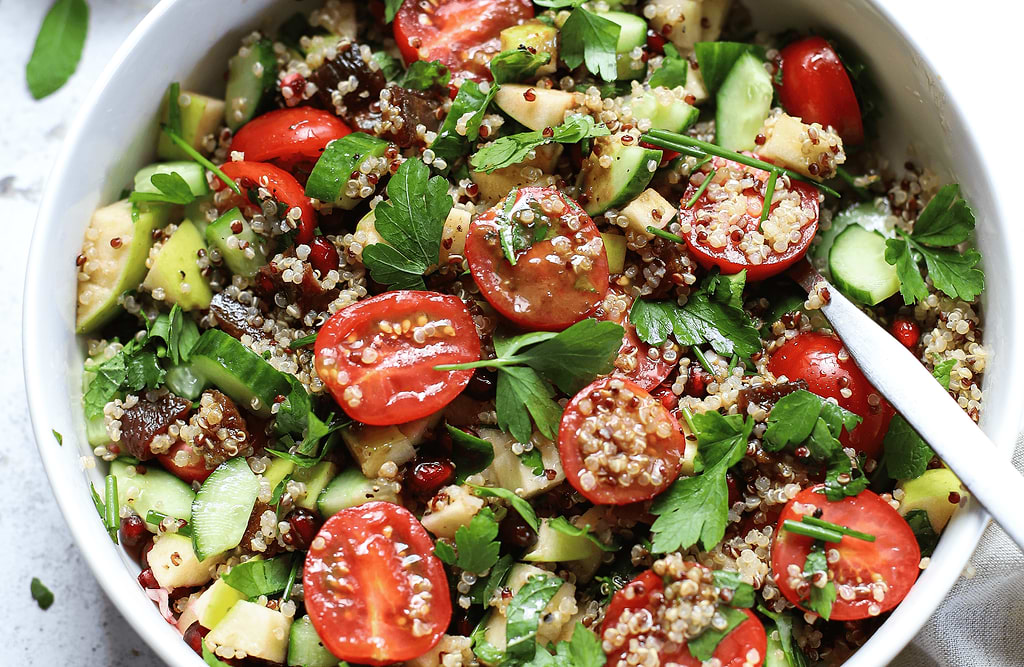 Salade de quinoa aux herbes (IG bas et anti-inflammatoire)