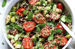 Salade de quinoa aux herbes (IG bas et anti-inflammatoire)