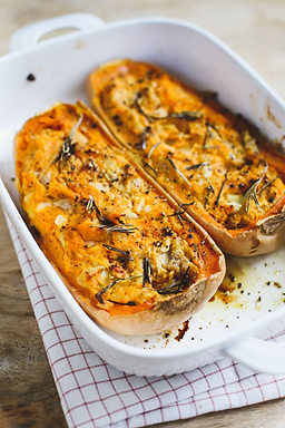 Butternut farcie au camembert