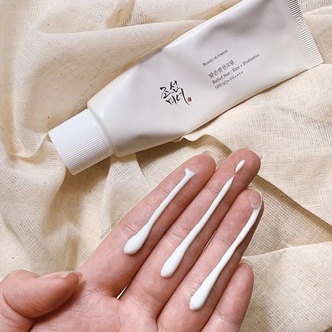 crème solaire réparatrice : riz + probiotiques spf50+ pa++++