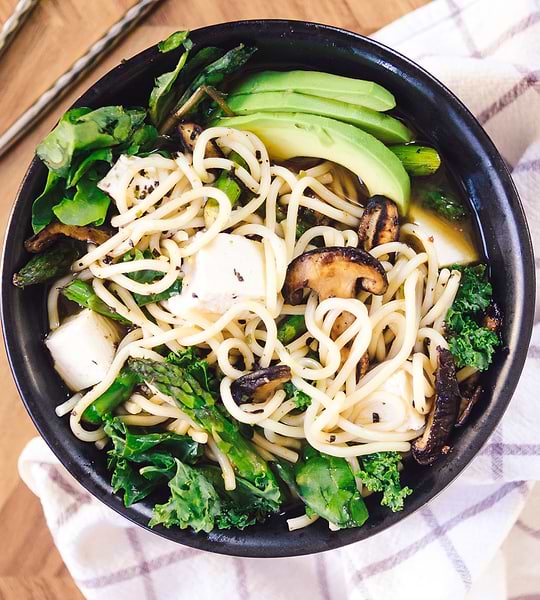 Nouilles sautées aux champignons