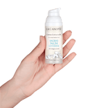 Universal Cream 1